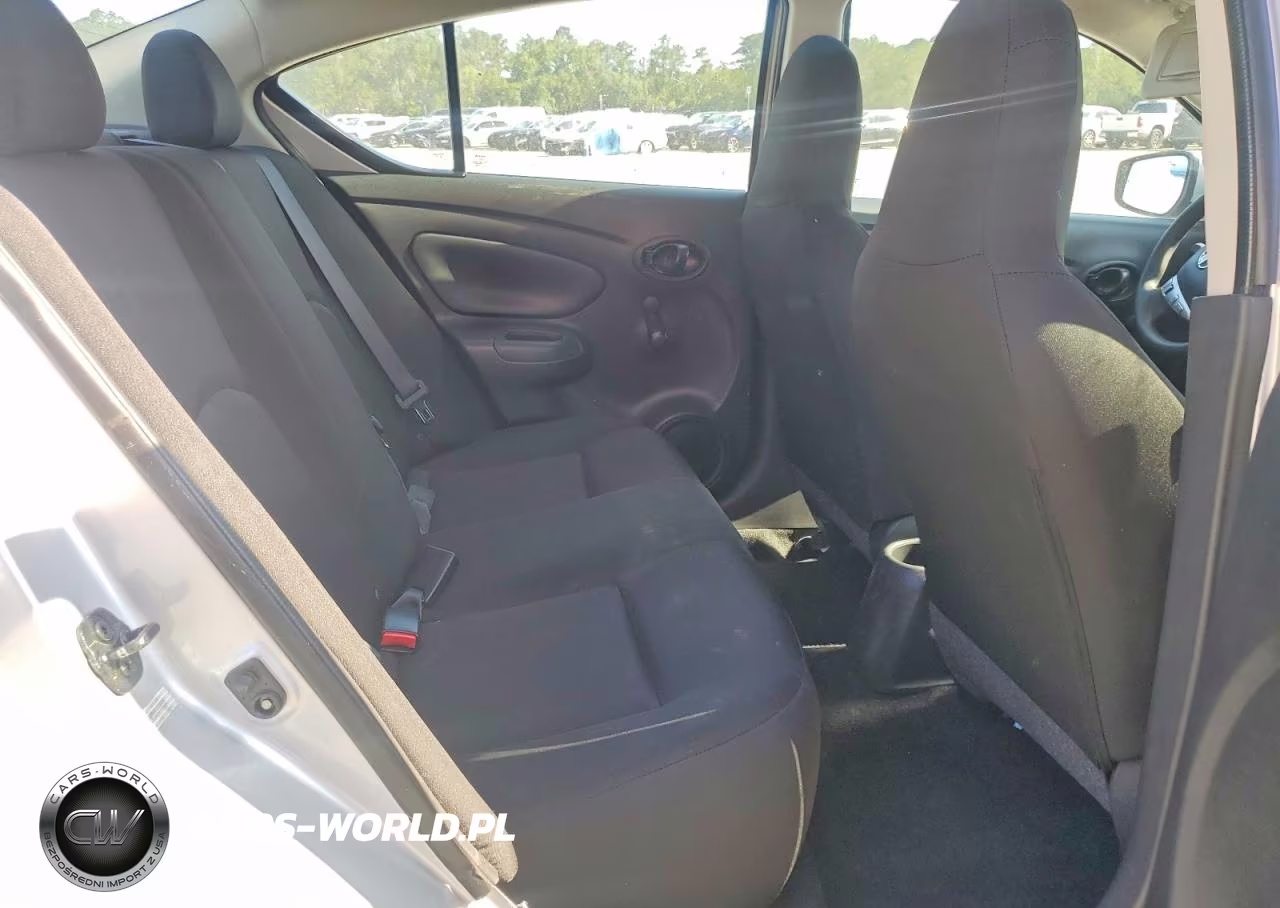 2017 Nissan Versa 1.6 S Plus VIN:3N1CN7AP5HL818215 - 10