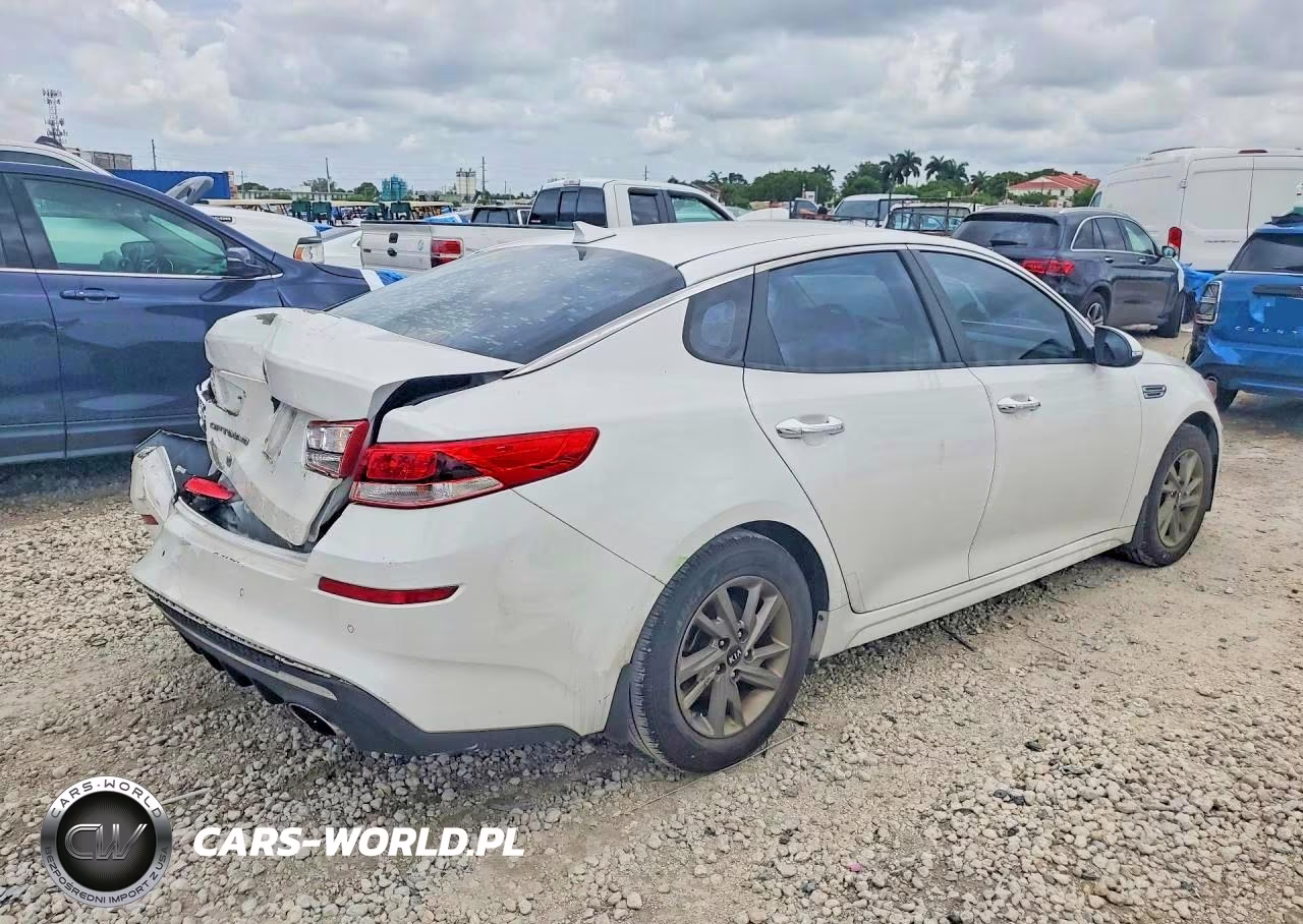 2019 Kia Optima Lx VIN:5XXGT4L38KG375221 - 3