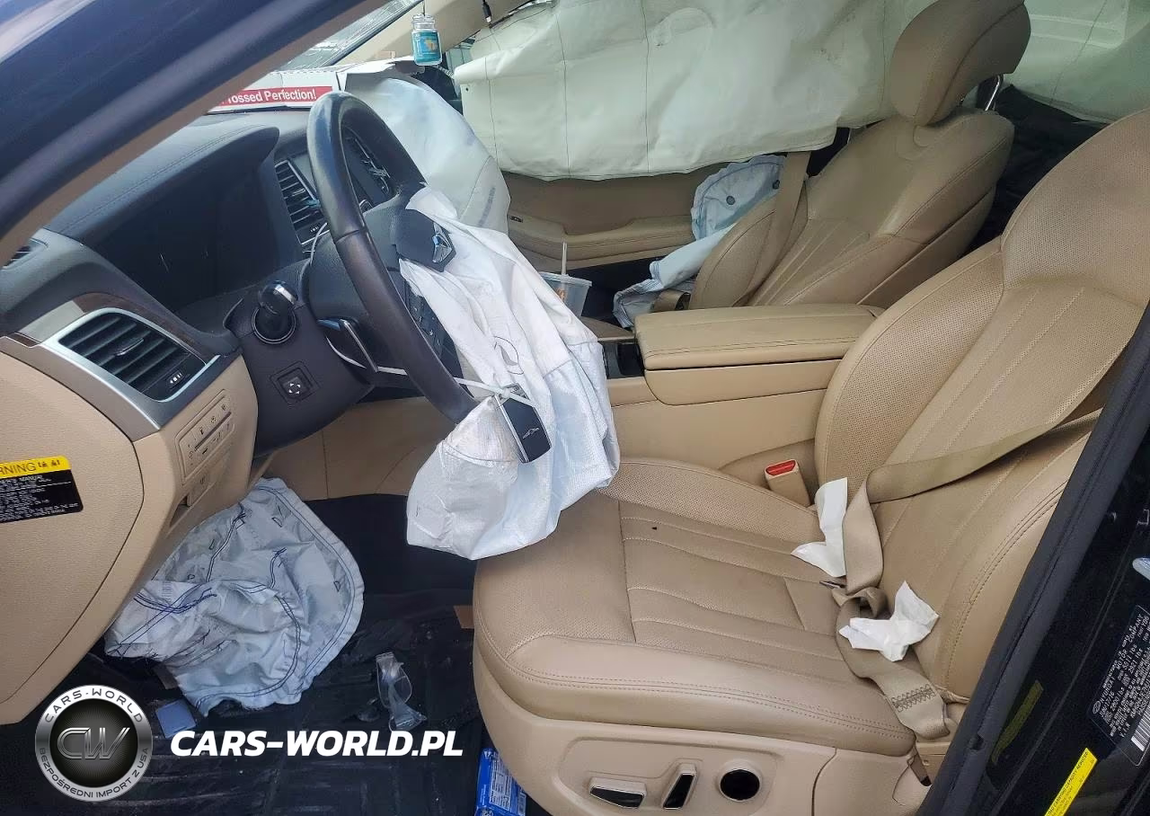 2017 Genesis G80 3.8 VIN:KMHGN4JE7HU176318 - 7