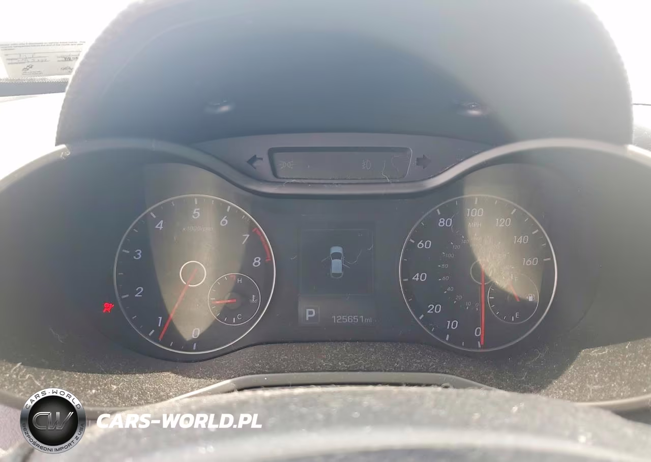 2016 Hyundai Veloster Turbo VIN:KMHTC6AE8GU260047 - 9