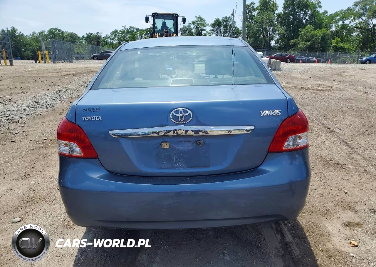 2007 Toyota Yaris Base VIN:JTDBT923X71085106 - 6