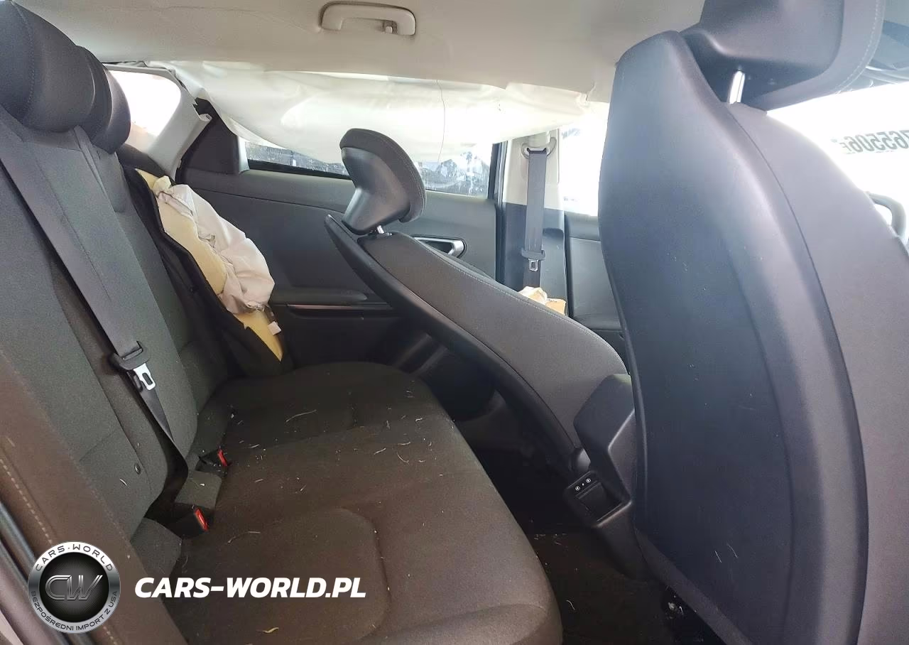 2025 Kia K4 Lx VIN:3KPFT4DE1SE136677 - 10