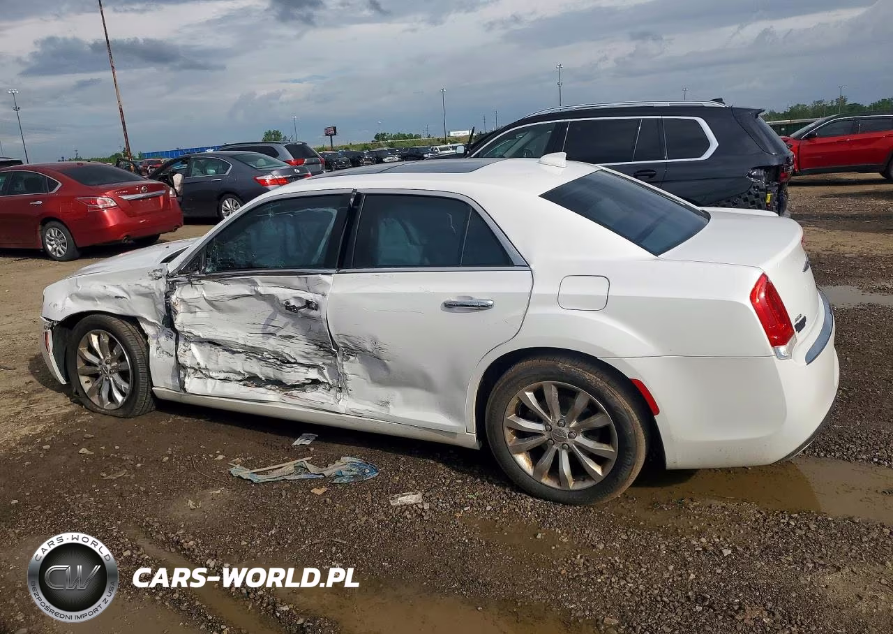 2015 Chrysler 300C VIN:2C3CCAKG9FH793263 - 2