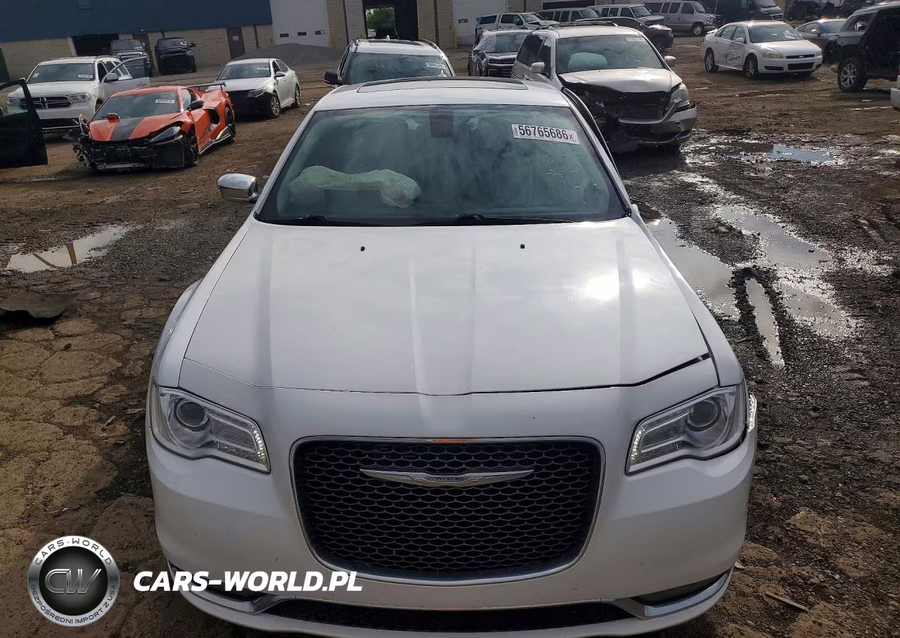 2015 Chrysler 300C VIN:2C3CCAKG9FH793263 - 5