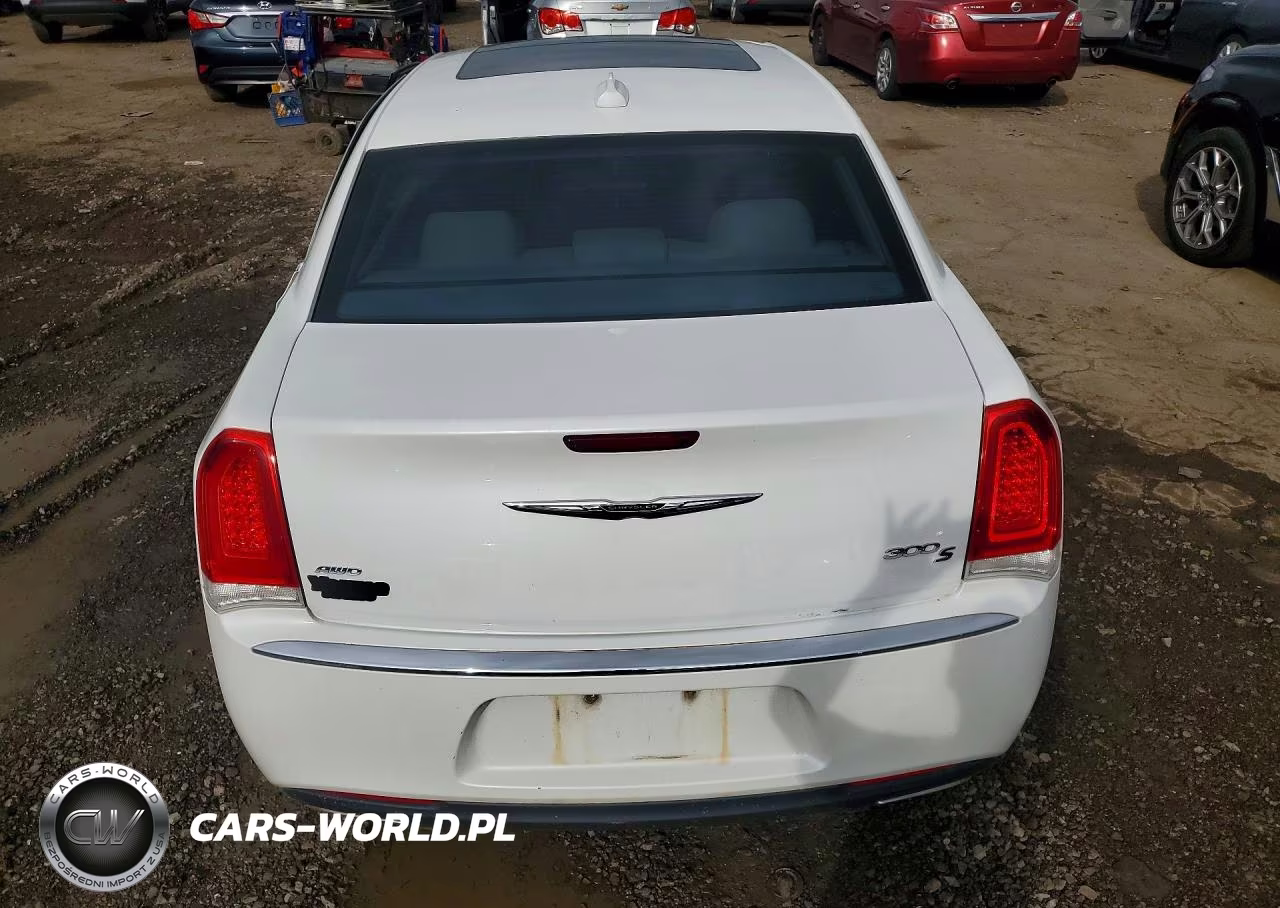 2015 Chrysler 300C VIN:2C3CCAKG9FH793263 - 6