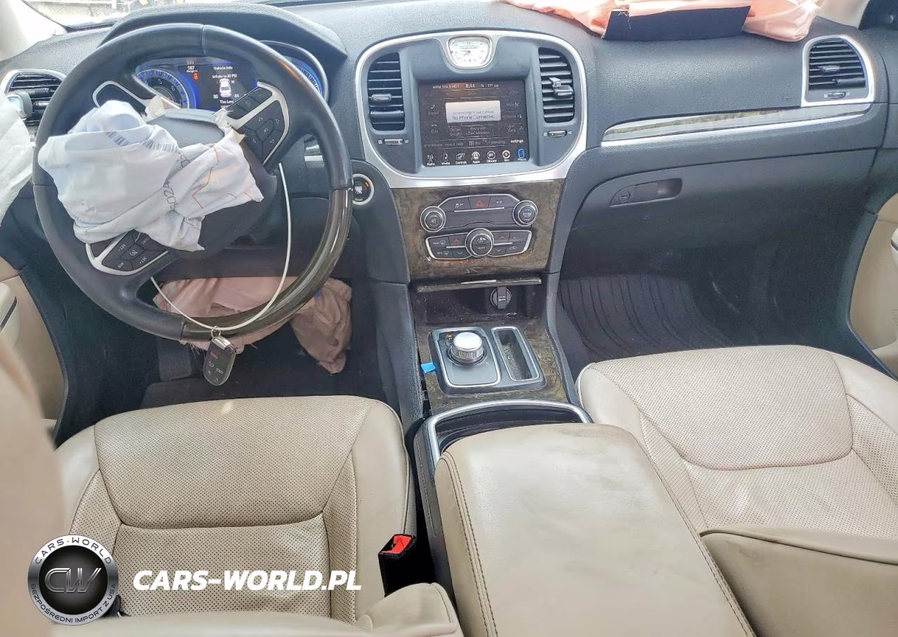 2015 Chrysler 300C VIN:2C3CCAKG9FH793263 - 8