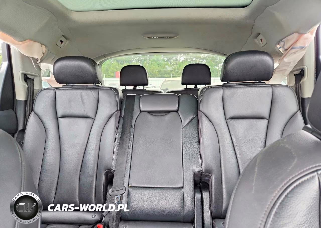 2017 Audi Q7 Premium VIN:WA1AAAF73HD037134 - 10