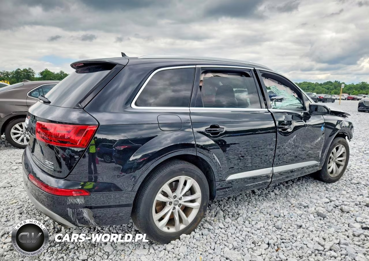 2017 Audi Q7 Premium VIN:WA1AAAF73HD037134 - 3