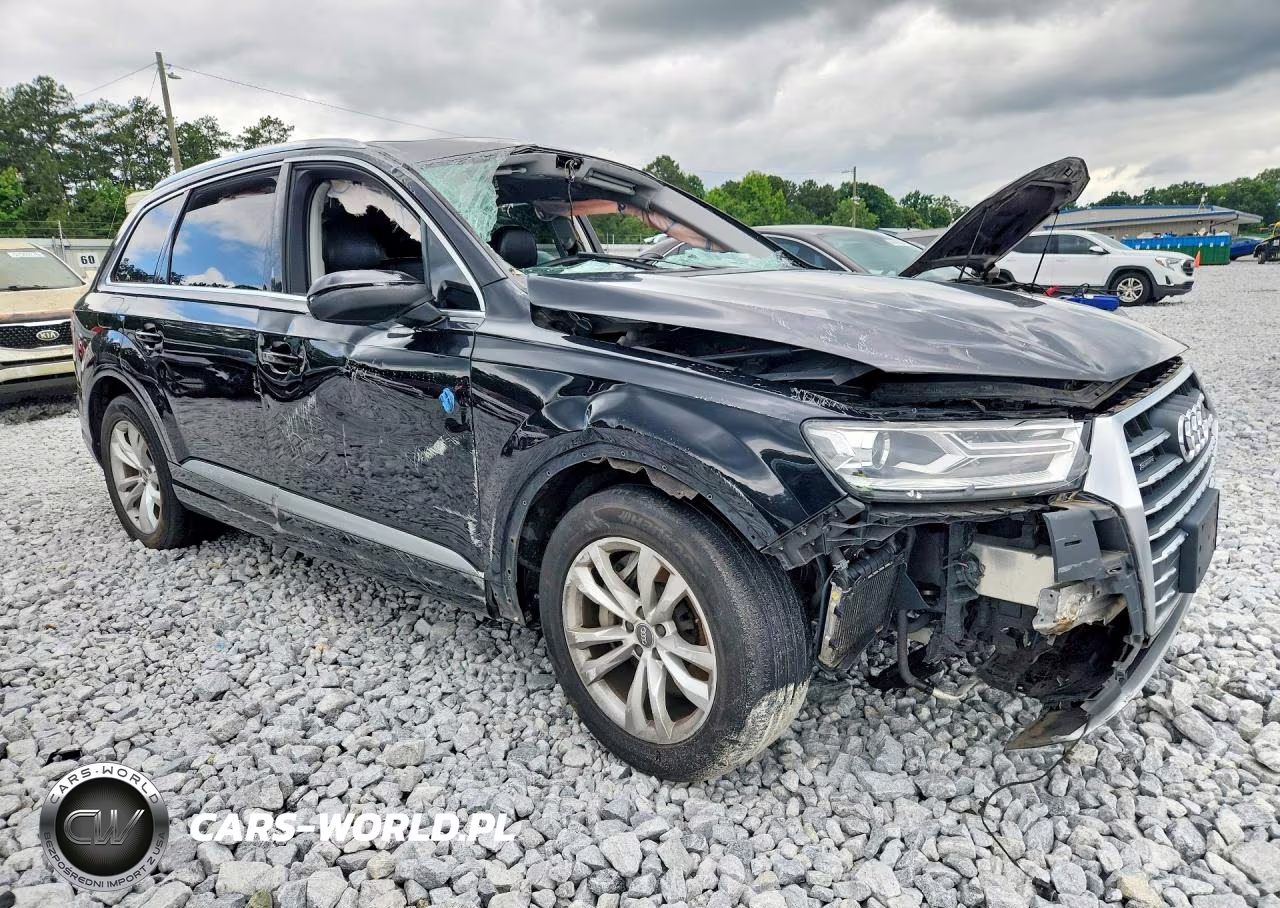 2017 Audi Q7 Premium VIN:WA1AAAF73HD037134 - 4