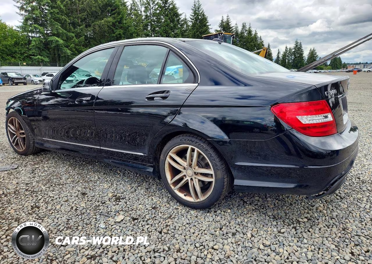2012 Mercedes-Benz C 300 4Matic VIN:WDDGF8BB6CR194081 - 2