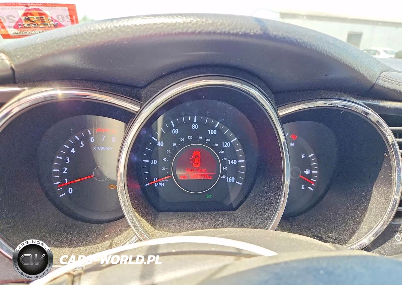 2011 Kia Optima Ex Turbo VIN:KNAGN4A66B5163863 - 9