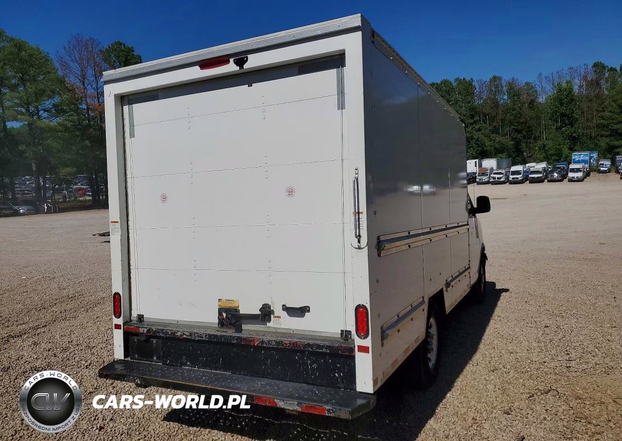 2020 GMC Savana VIN:1GD07RFP0L1180045 - 3