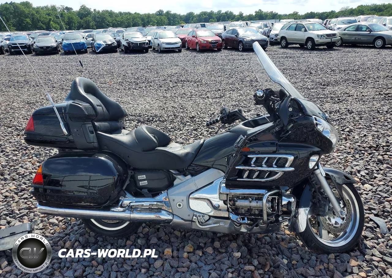 2004 Honda Gl1800