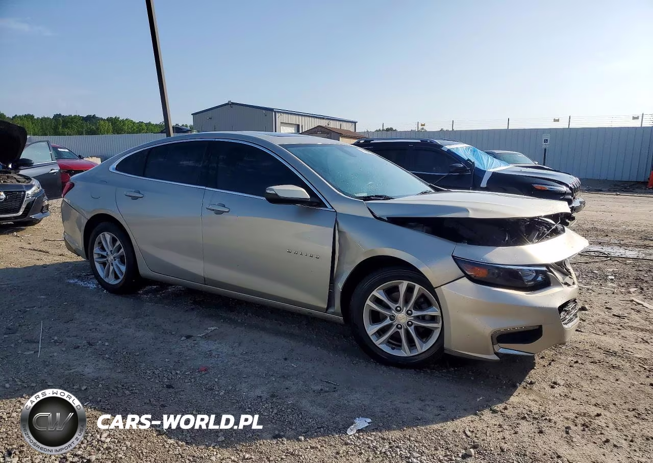 2016 Chevrolet Malibu Lt VIN:1G1ZE5ST6GF172322 - 4
