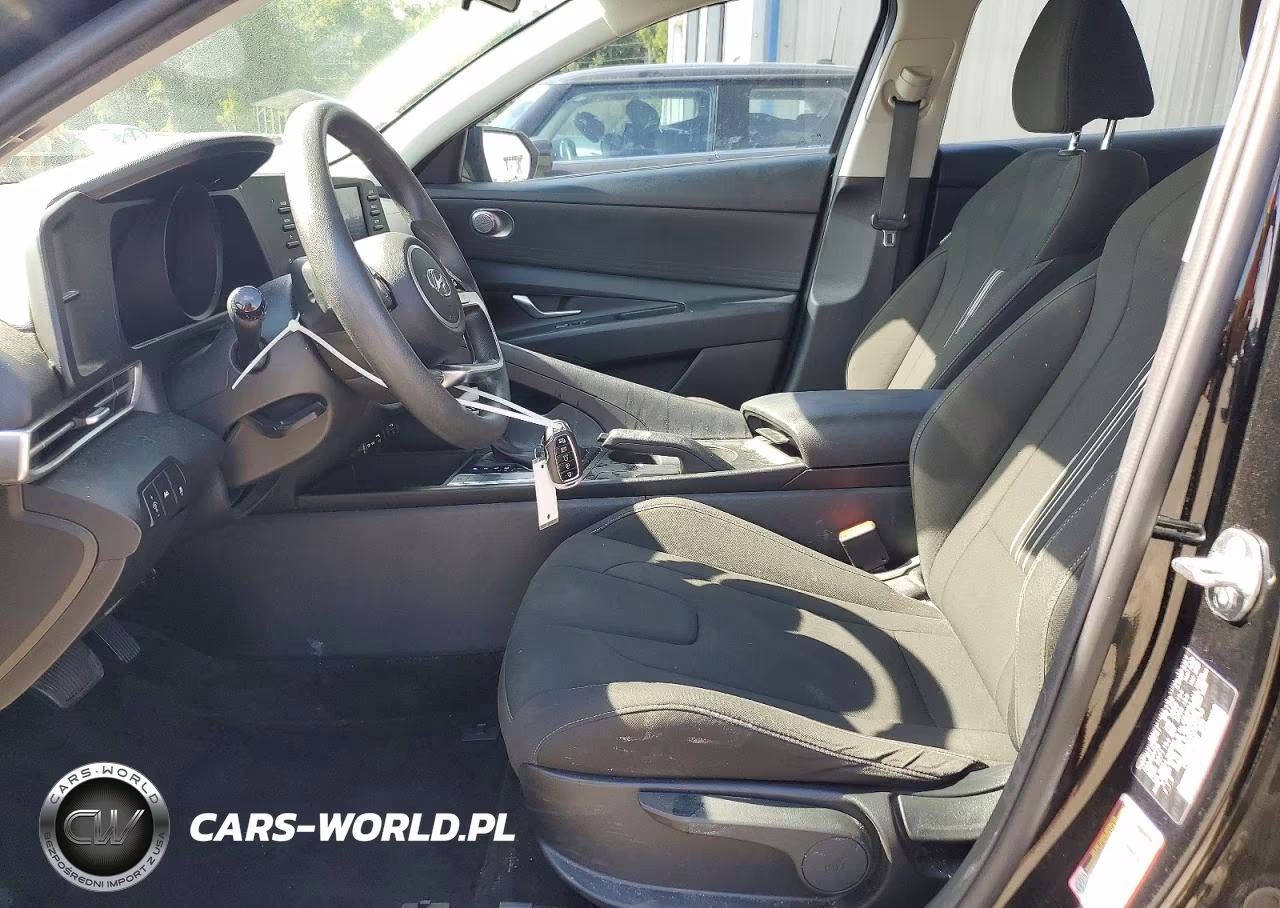2023 Hyundai Elantra Sel VIN:KMHLM4AG7PU523759 - 7