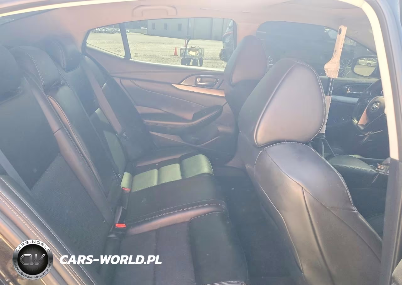 2018 Nissan Maxima VIN:1N4AA6AP7JC375177 - 10