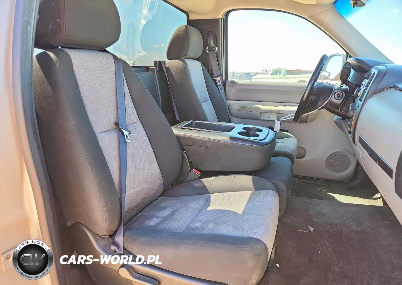 2009 Chevrolet Silverado C1500 VIN:1GCEC14X59Z176545 - 10