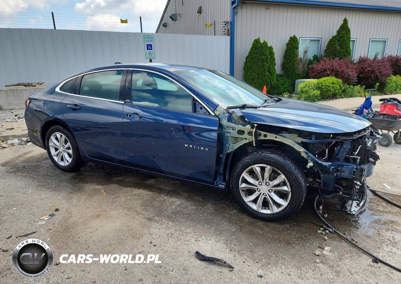2019 Chevrolet Malibu Lt VIN:1G1ZD5ST5KF144068 - 4