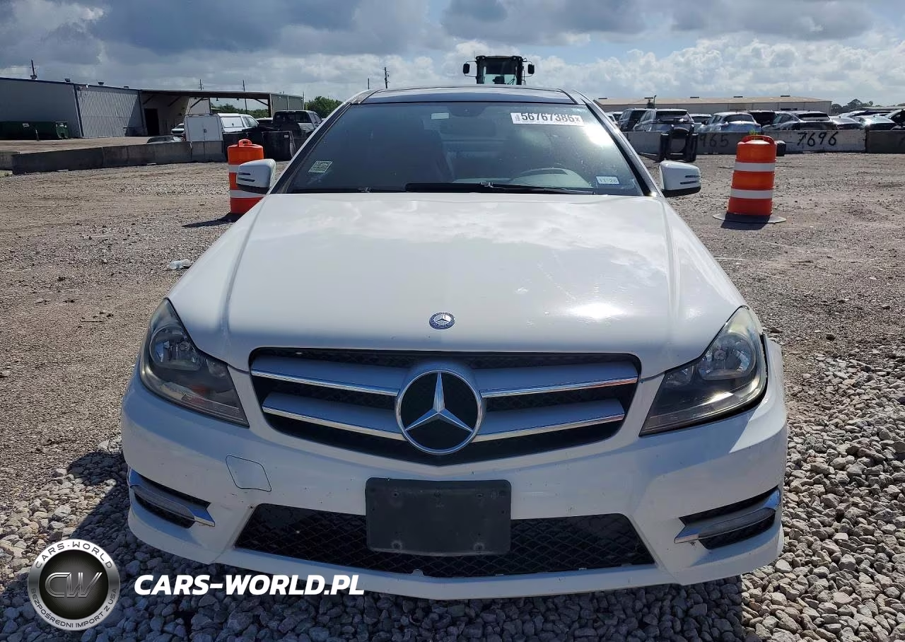 2012 Mercedes-Benz C 250 VIN:WDDGJ4HB7CF875320 - 5