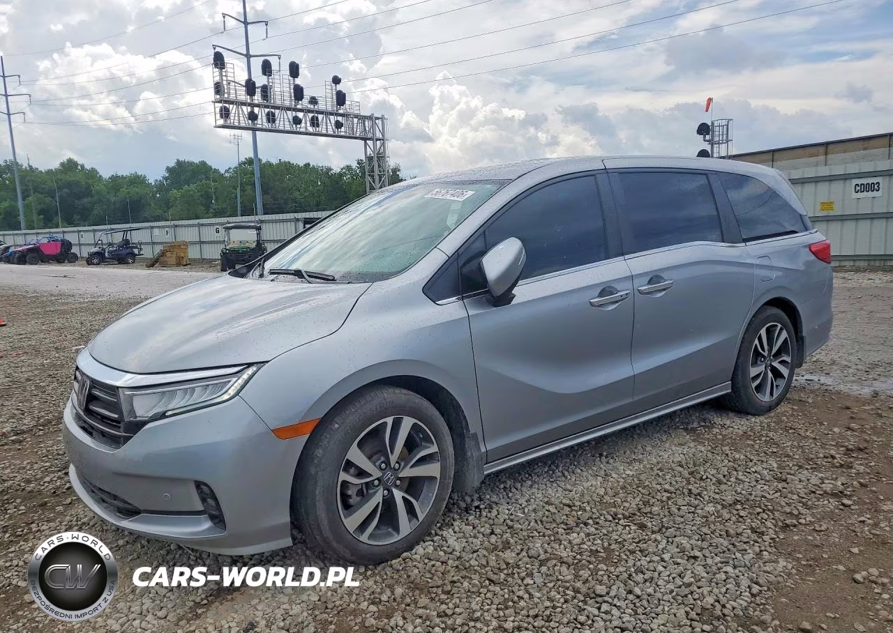 2024 Honda Odyssey Touring – zdjęcie 1 z 13