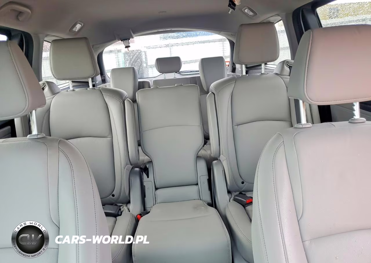 2024 Honda Odyssey Touring VIN:5FNRL6H80RB053565 - 10