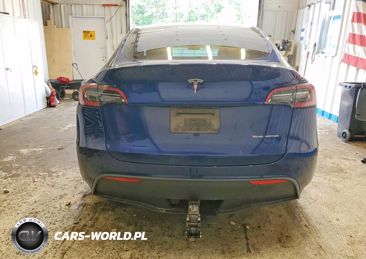 2021 Tesla Model Y VIN:5YJYGDEE3MF255985 - 6
