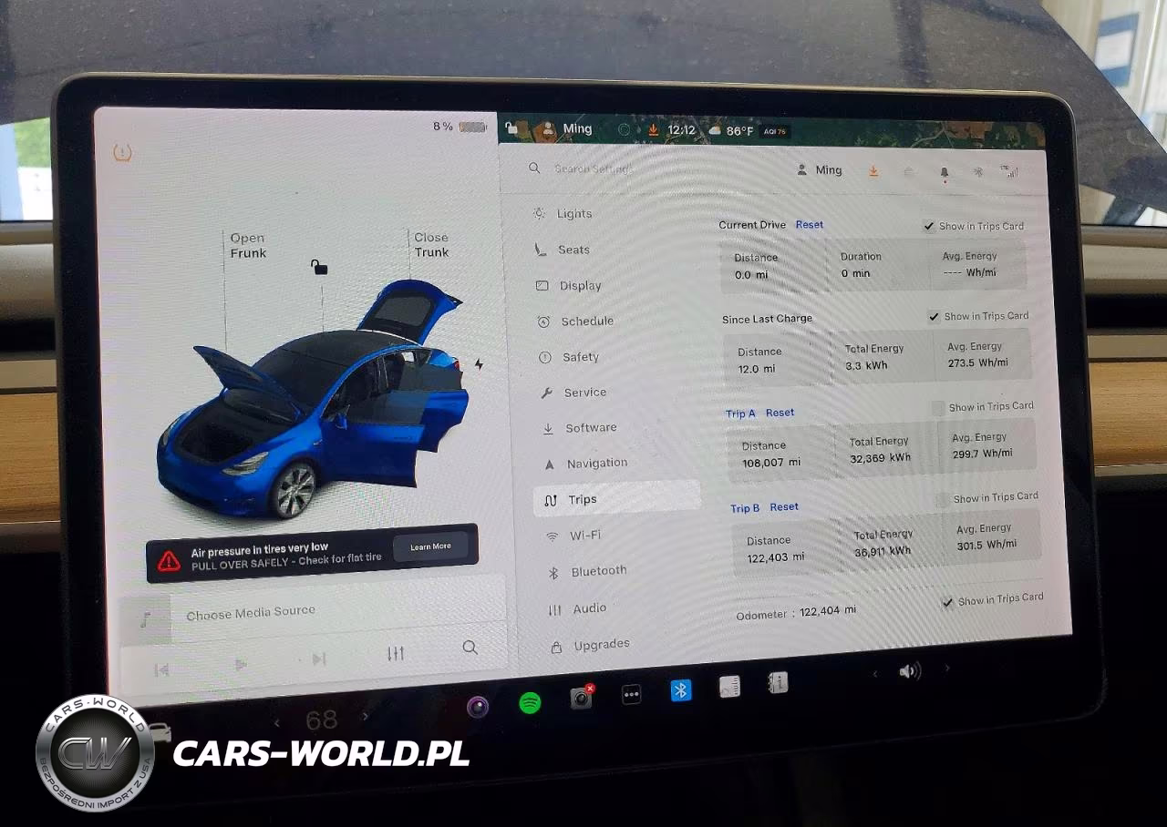 2021 Tesla Model Y VIN:5YJYGDEE3MF255985 - 9