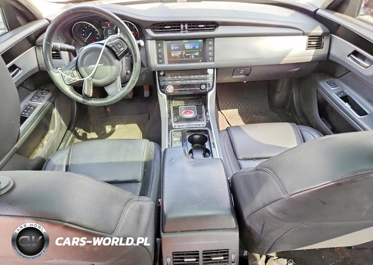 2017 Jaguar Xf Premium VIN:SAJBJ4BN2HCY43165 - 8