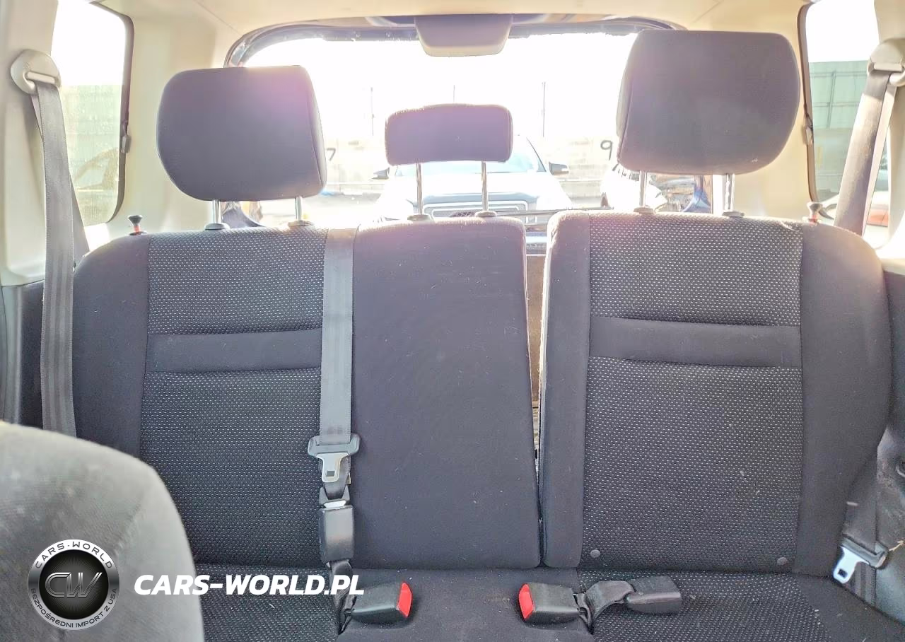 2005 Scion Xb VIN:JTLKT334850203732 - 10