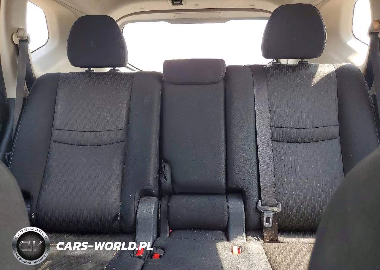 2017 Nissan Rogue S VIN:KNMAT2MV5HP510263 - 10
