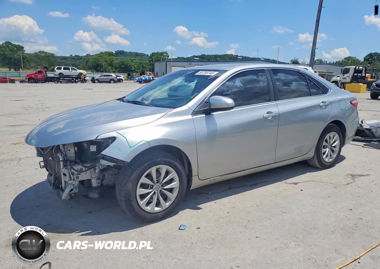 2016 Toyota Camry Le