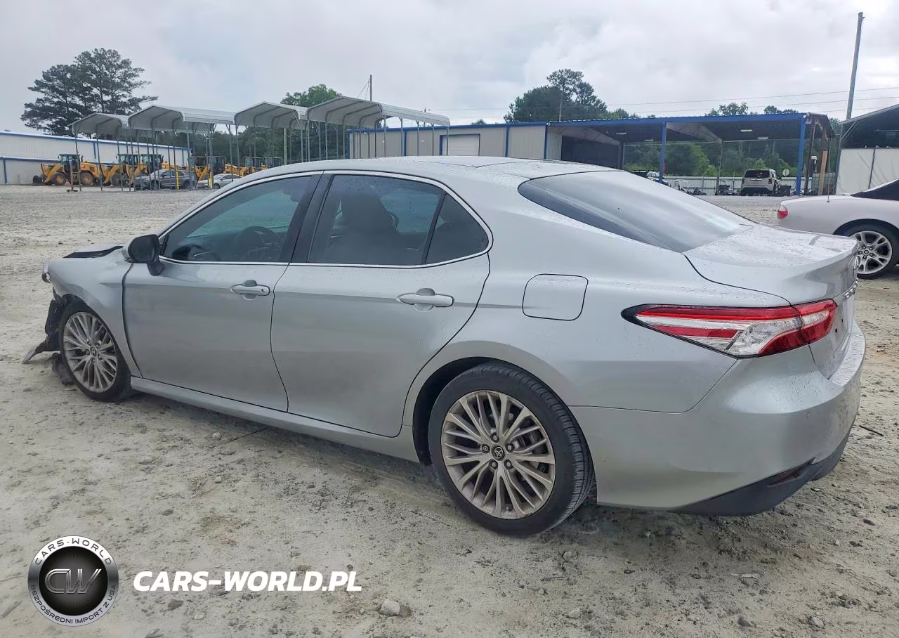 2018 Toyota Camry Xle VIN:4T1B11HK5JU122389 - 2