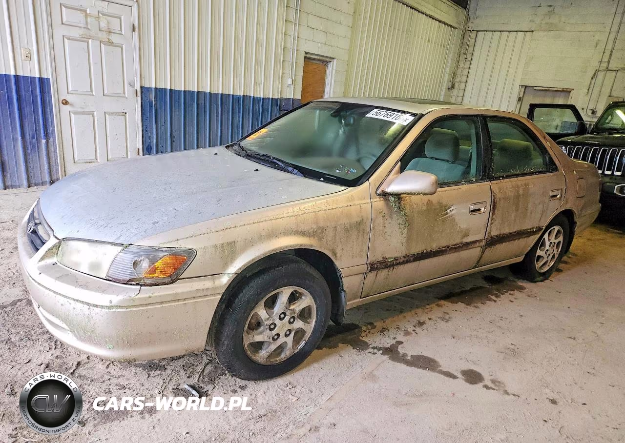 2000 Toyota Camry Le V6