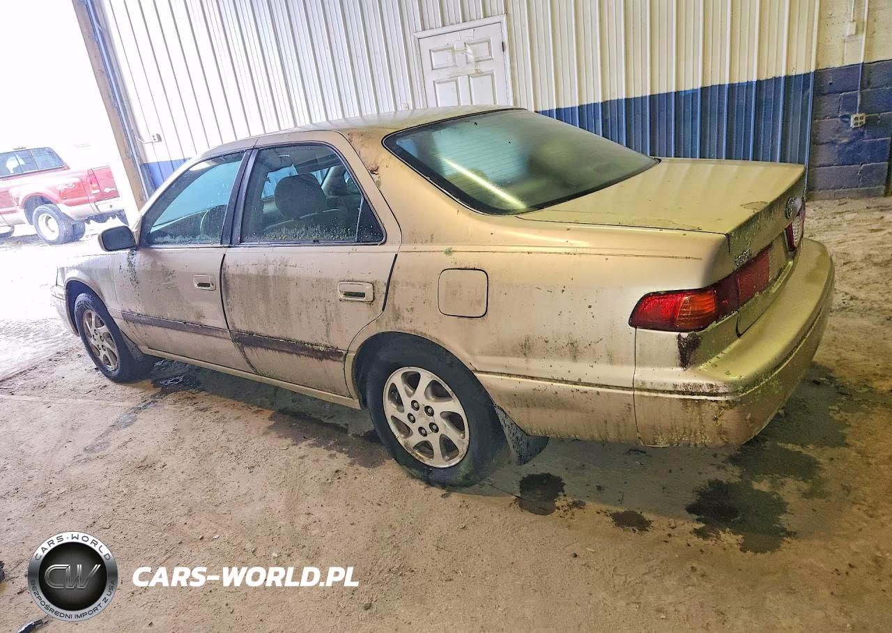 2000 Toyota Camry Le V6 VIN:4T1BF22K5YU950159 - 2
