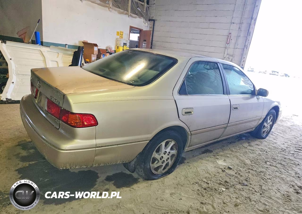 2000 Toyota Camry Le V6 VIN:4T1BF22K5YU950159 - 3