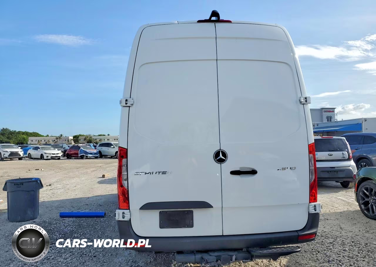 2025 Mercedes Benz Sprinter 2500 VIN:W1Y4KCHY2SP755728 - 6