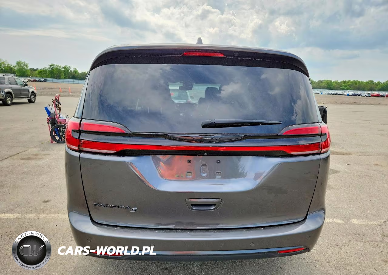2021 Chrysler Pacifica Touring L VIN:2C4RC1BG5MR579741 - 6