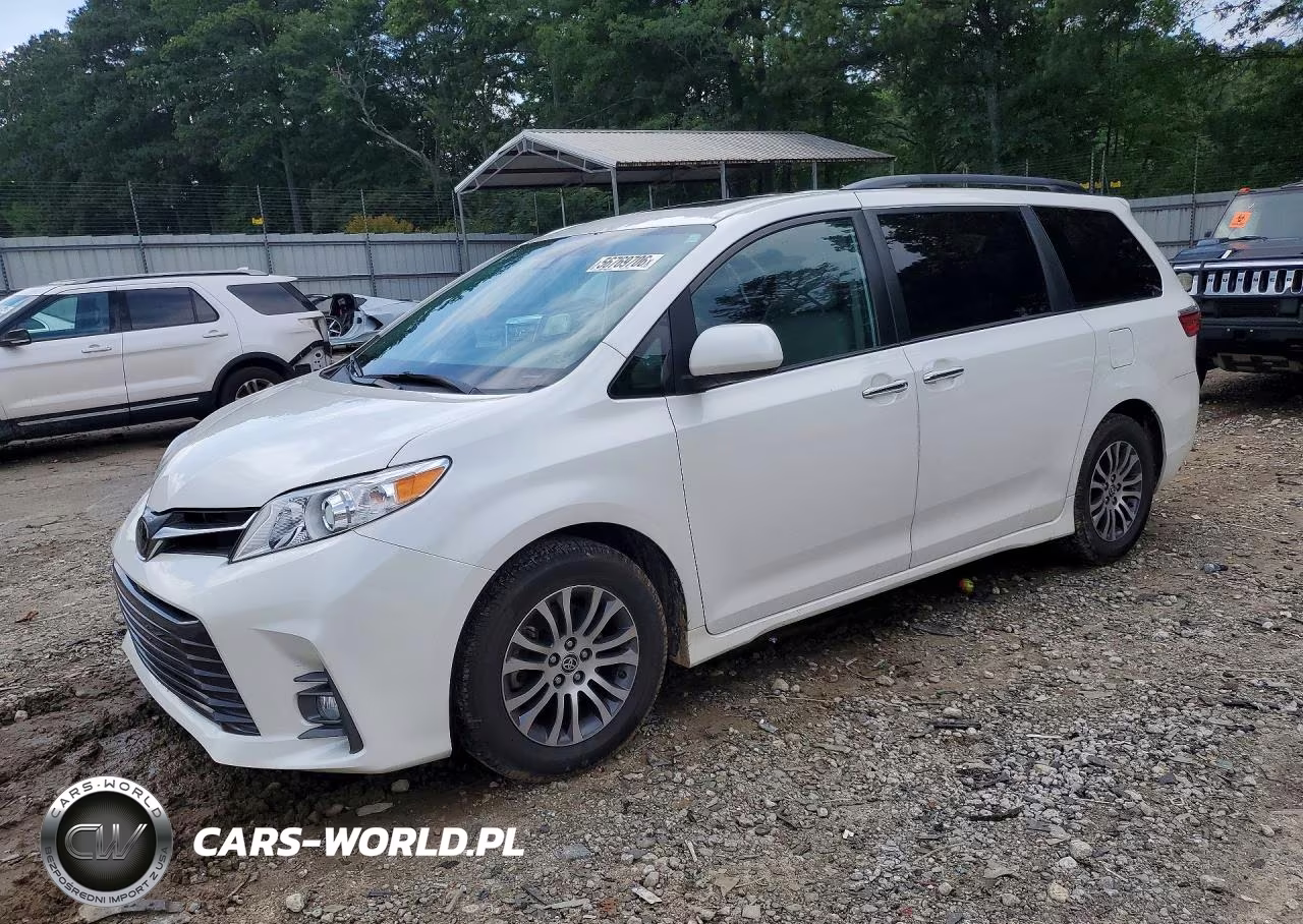 2020 Toyota Sienna Xle 8-Passenger