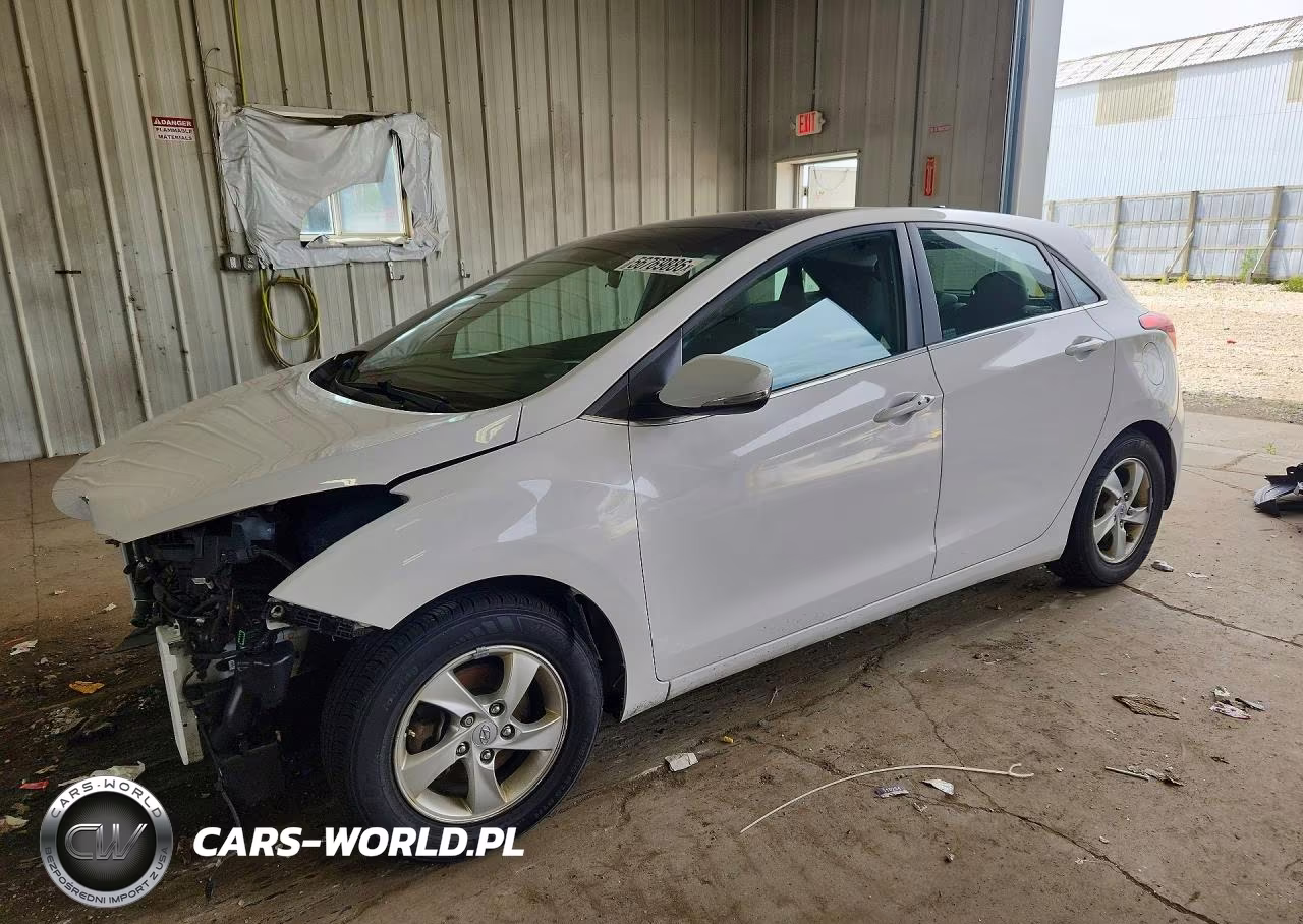 2016 Hyundai Elantra Gt Base – zdjęcie 1 z 13