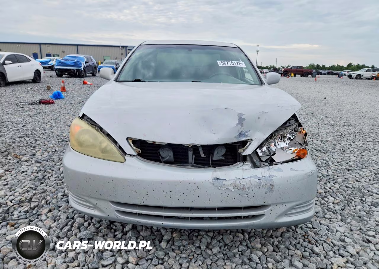 2003 Toyota Camry Le VIN:4T1BE32K53U141892 - 5