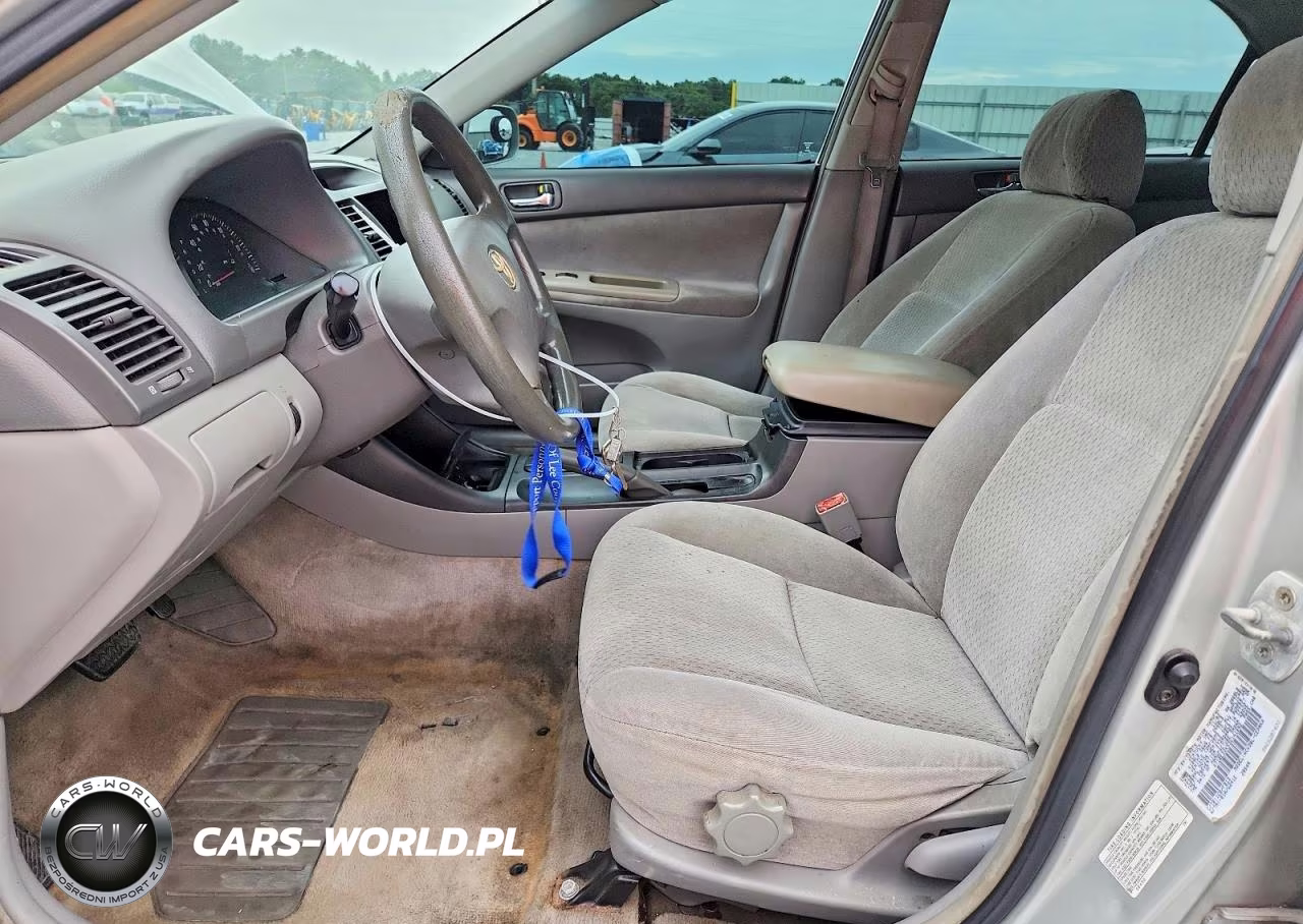 2003 Toyota Camry Le VIN:4T1BE32K53U141892 - 7