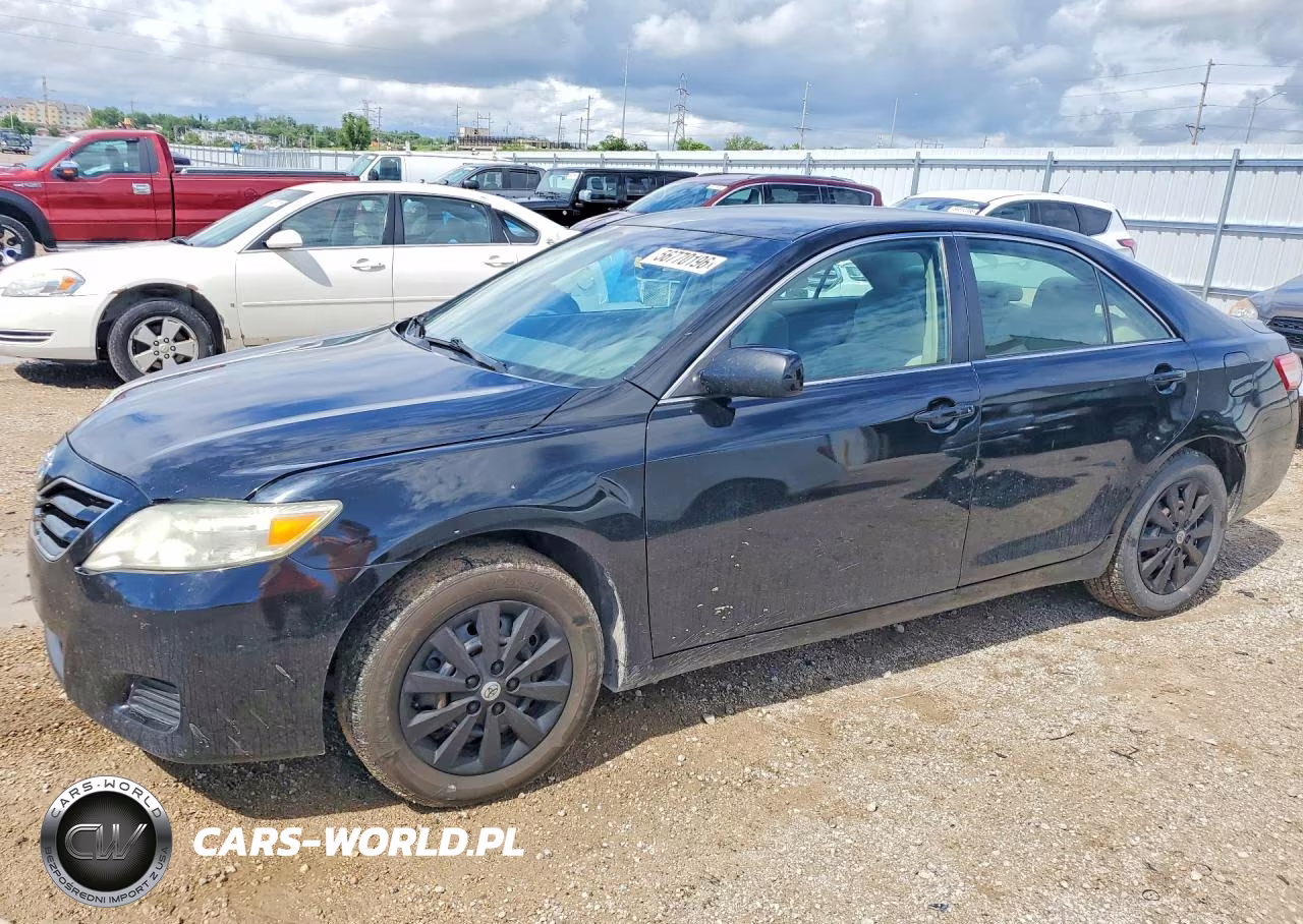 2011 Toyota Camry Base – zdjęcie 1 z 12