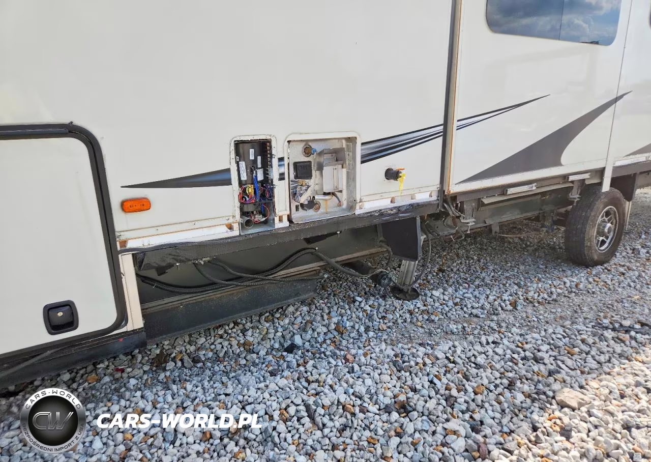 2021 Keystone Montana Camper VIN:4YDF37025M4700894 - 9