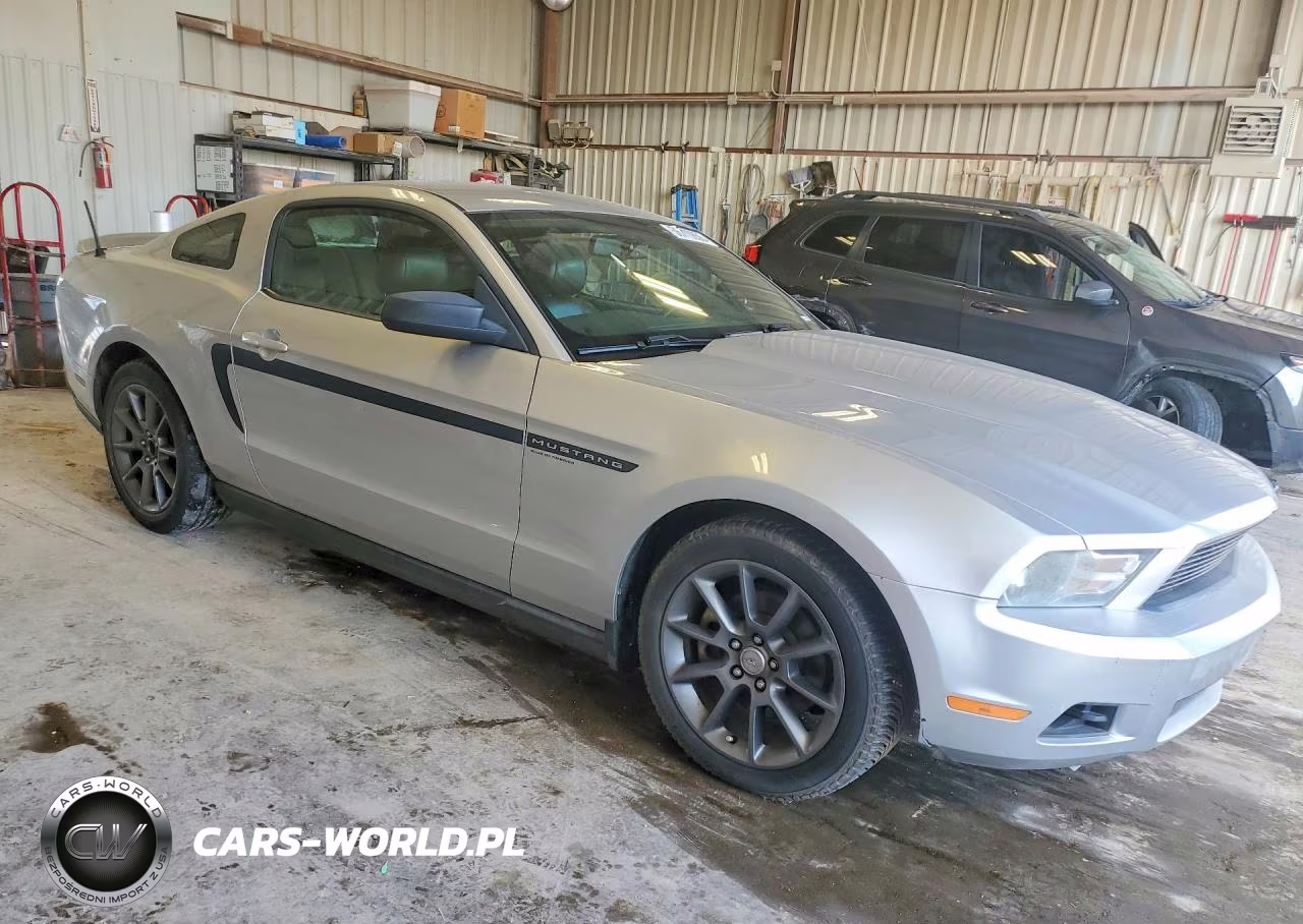 2012 Ford Mustang VIN:1ZVBP8AM5C5268860 - 4