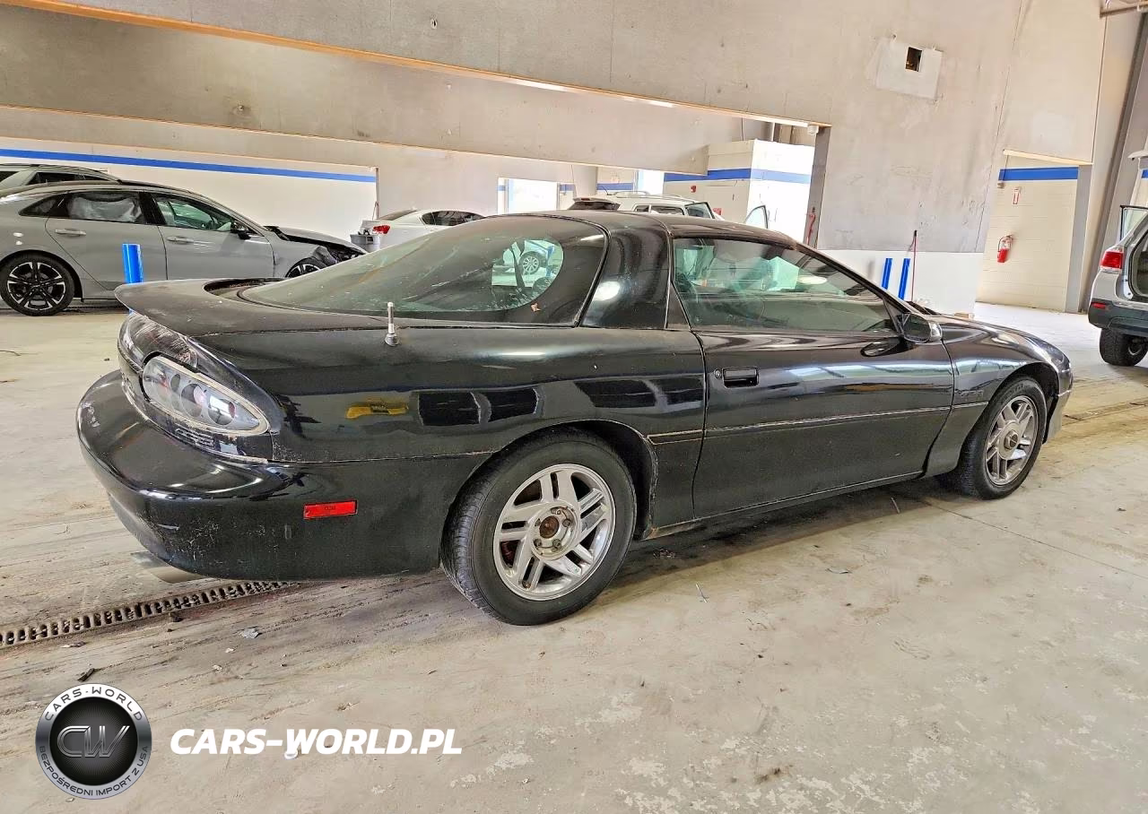 1996 Chevrolet Camaro Z28 VIN:2G1FP22P2T2147704 - 3