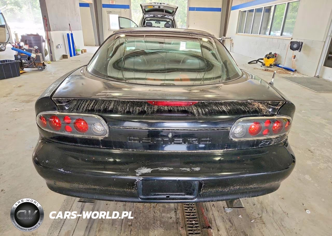 1996 Chevrolet Camaro Z28 VIN:2G1FP22P2T2147704 - 6