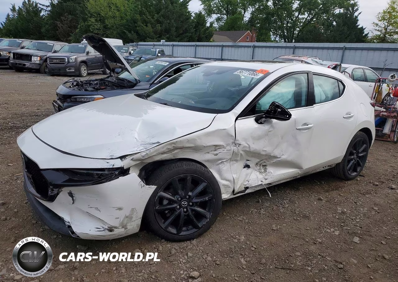 2021 Mazda 3 Premium