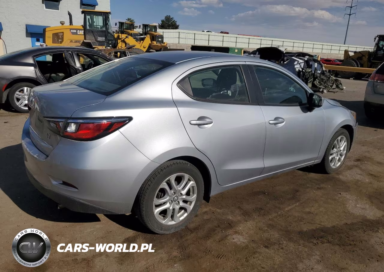 2017 Toyota Yaris Ia VIN:3MYDLBYV4HY157084 - 3