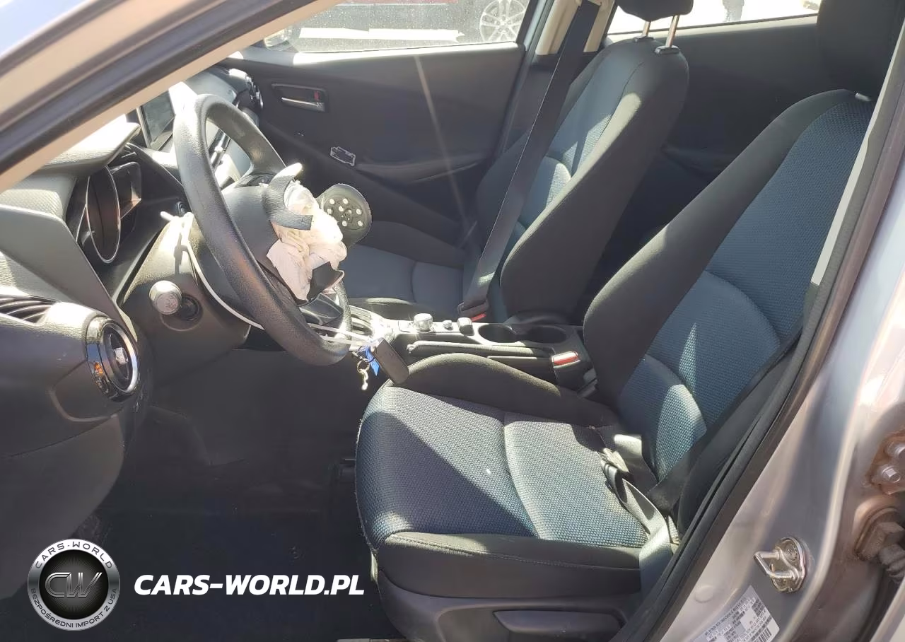 2017 Toyota Yaris Ia VIN:3MYDLBYV4HY157084 - 7
