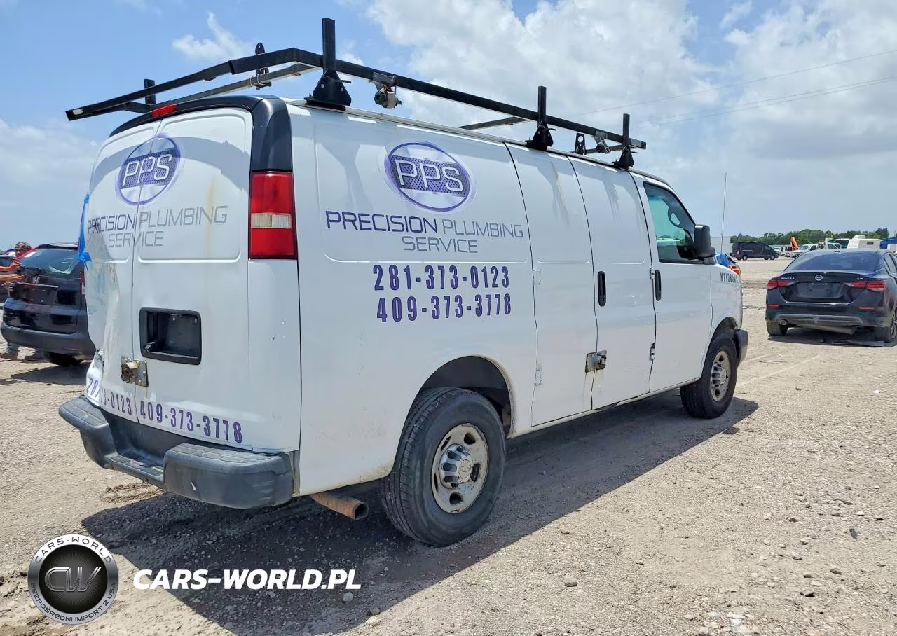 2013 Chevrolet Express G2500 VIN:1GCWGFBA4D1163684 - 3
